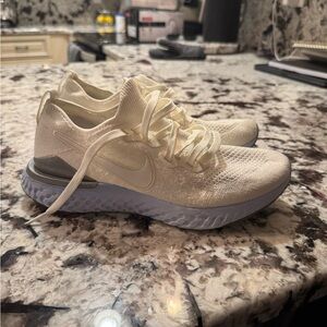 Nike Epic React. Almost perfect condition